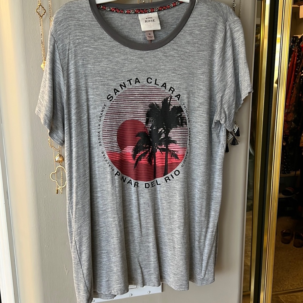 Knox Rose palm tree tee